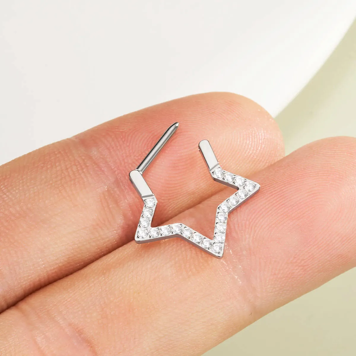 16G Titanium Star Clear CZ Clicker Septum Ring