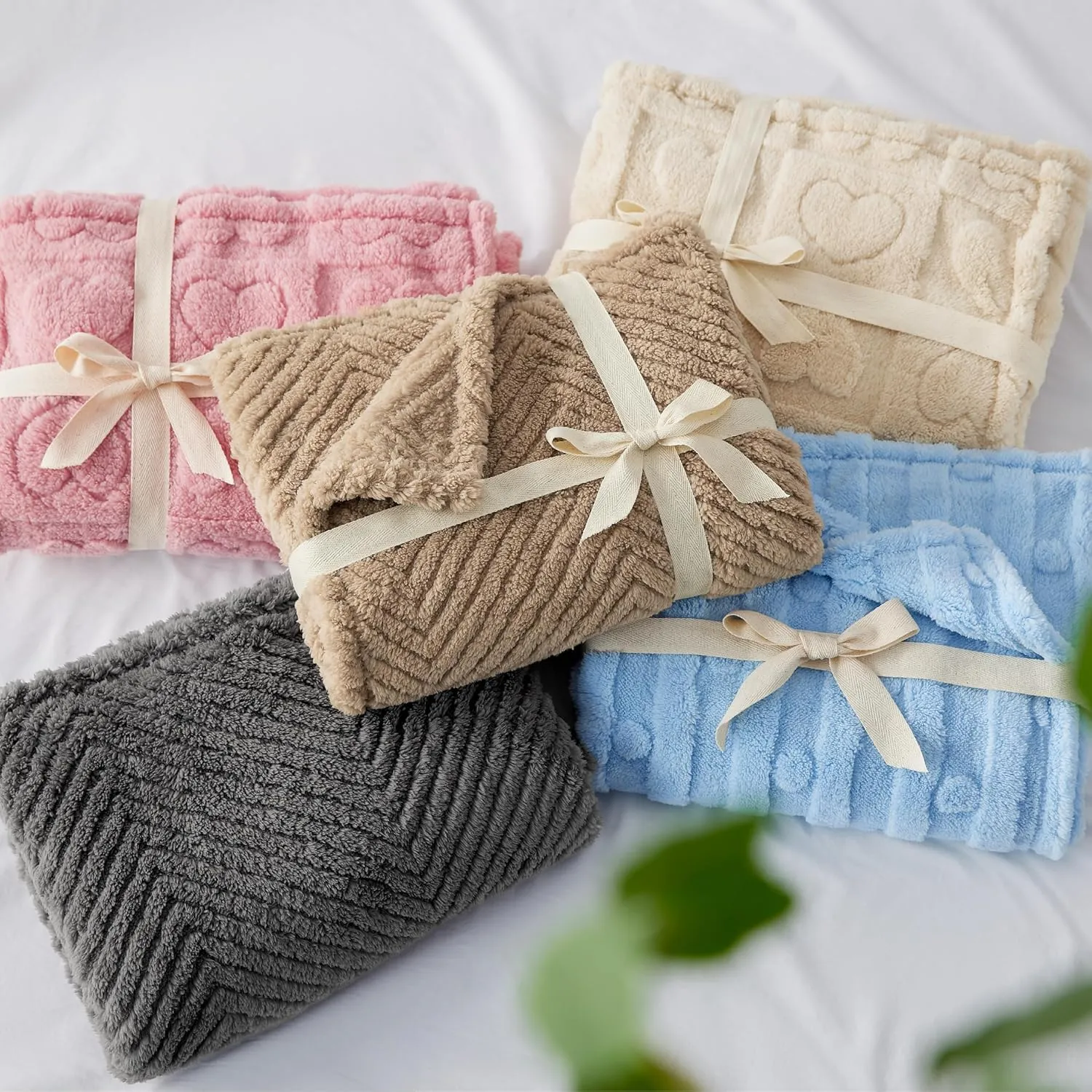 Bedsure Dog Blanket for Small Dogs Washable - Fluffy Fuzzy Puppy Cat Blanket with Premium 300GSM Coral Fleece Soft for Pet Kitten Doggy, Brown, 25x35IN