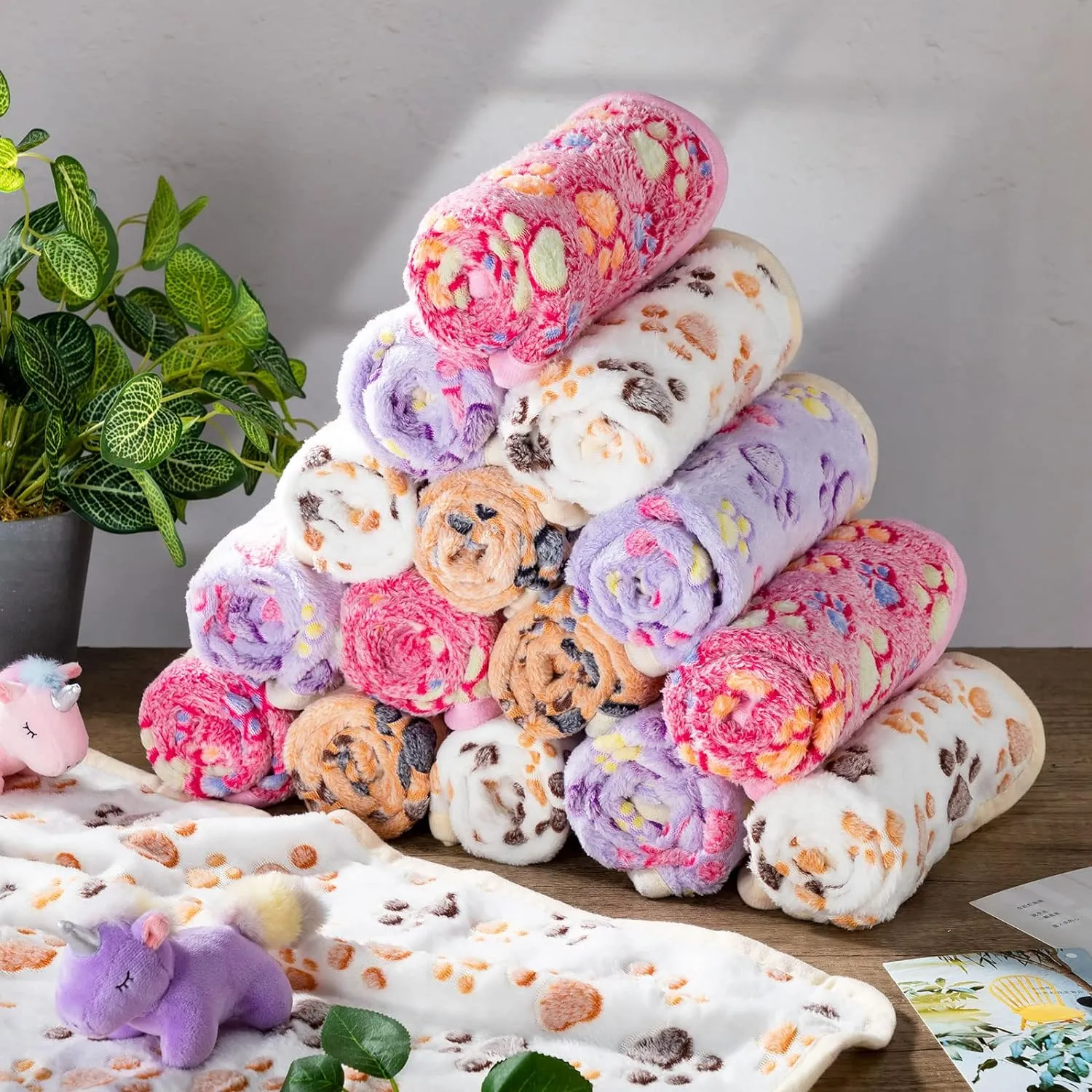 Chumia 40 Pcs Blankets Soft Fluffy Fleece Washable Pet Dog Sleep mat Paw Print Pattern Fleece Blankets for Pets Throw Warm Bed Mat for Dog Puppy Cat(24 x 16 Inch,Pink, White, Brown, Purple)